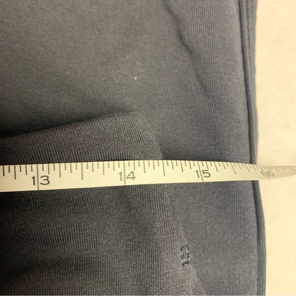 Nike Dri-fit black athletic pants size M white swoosh on front - Picture 5 of 8